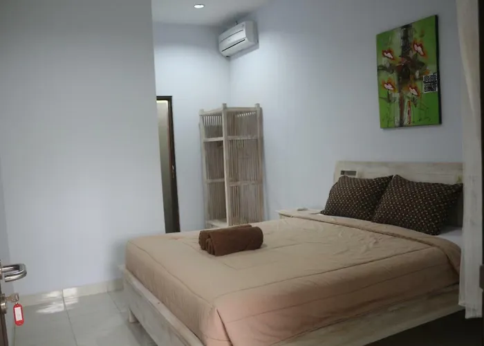 Casa de hóspedes Paranyogan 2 Jimbaran