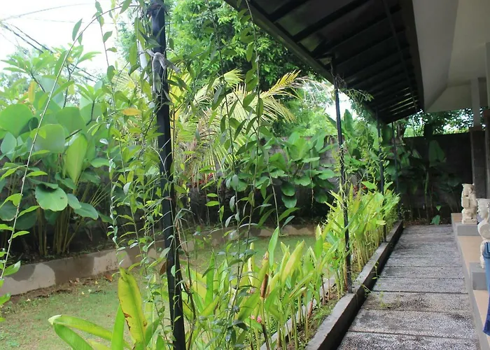Casa de hóspedes Paranyogan 2 3*